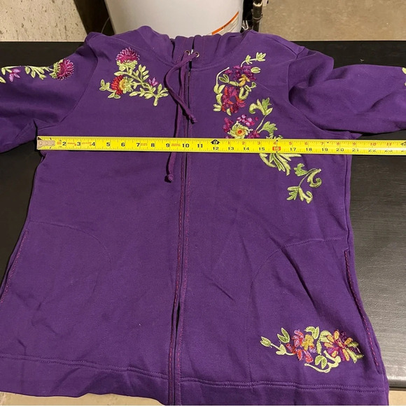 Sara Studio Embroidered Floral Purple Full Zip Sweatshirt Size Large - Picture 10 of 11